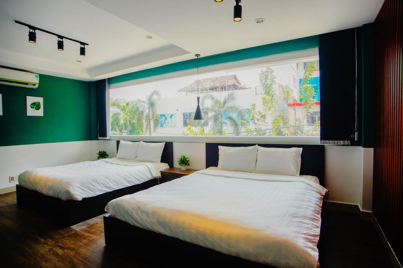 Lá Bình Tân Khách sạn TP. Hồ Chí Minh
