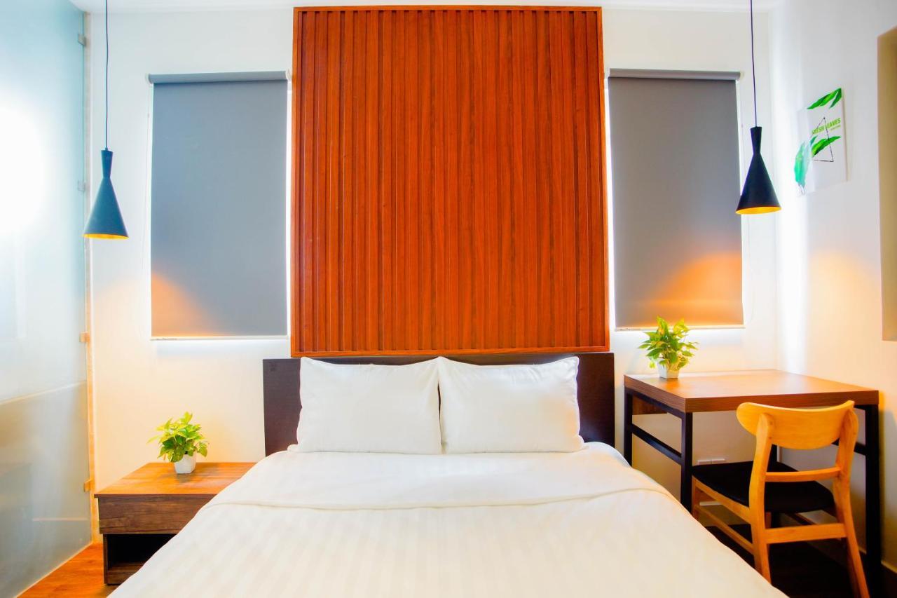 Hotel Lá Bình Tân